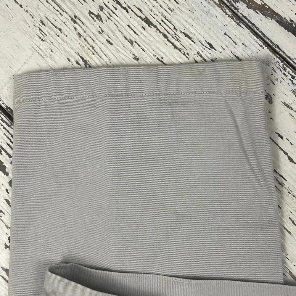L.L. Bean flannel lined pants men’s 40x32 natural fit, flat front